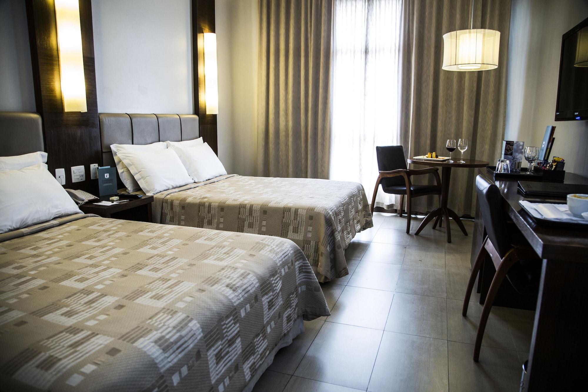 Parque Balneario Hotel Santos By Castelo Itaipava 外观 照片 A room at the hotel