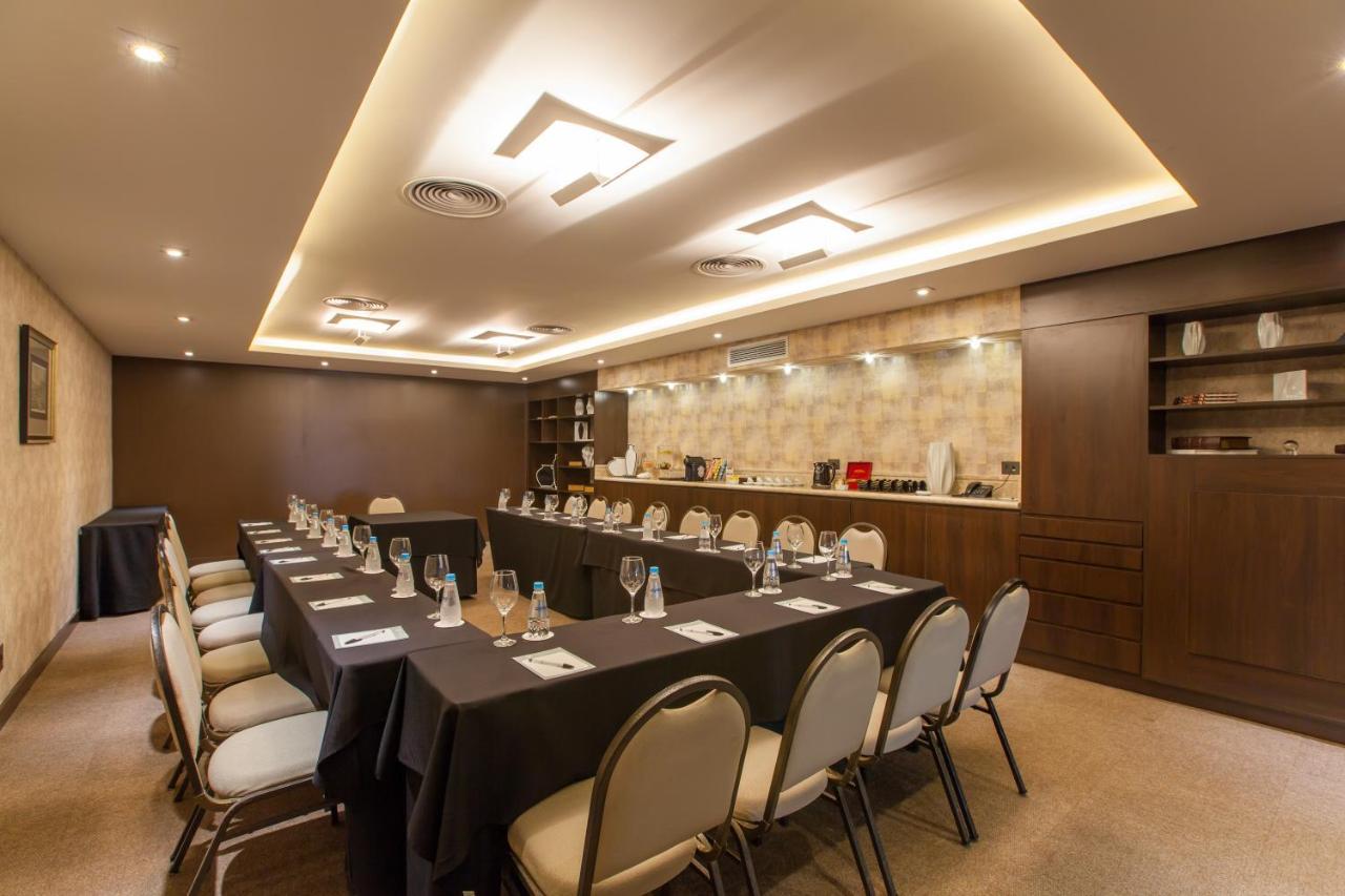 Parque Balneario Hotel Santos By Castelo Itaipava 外观 照片 Meeting room