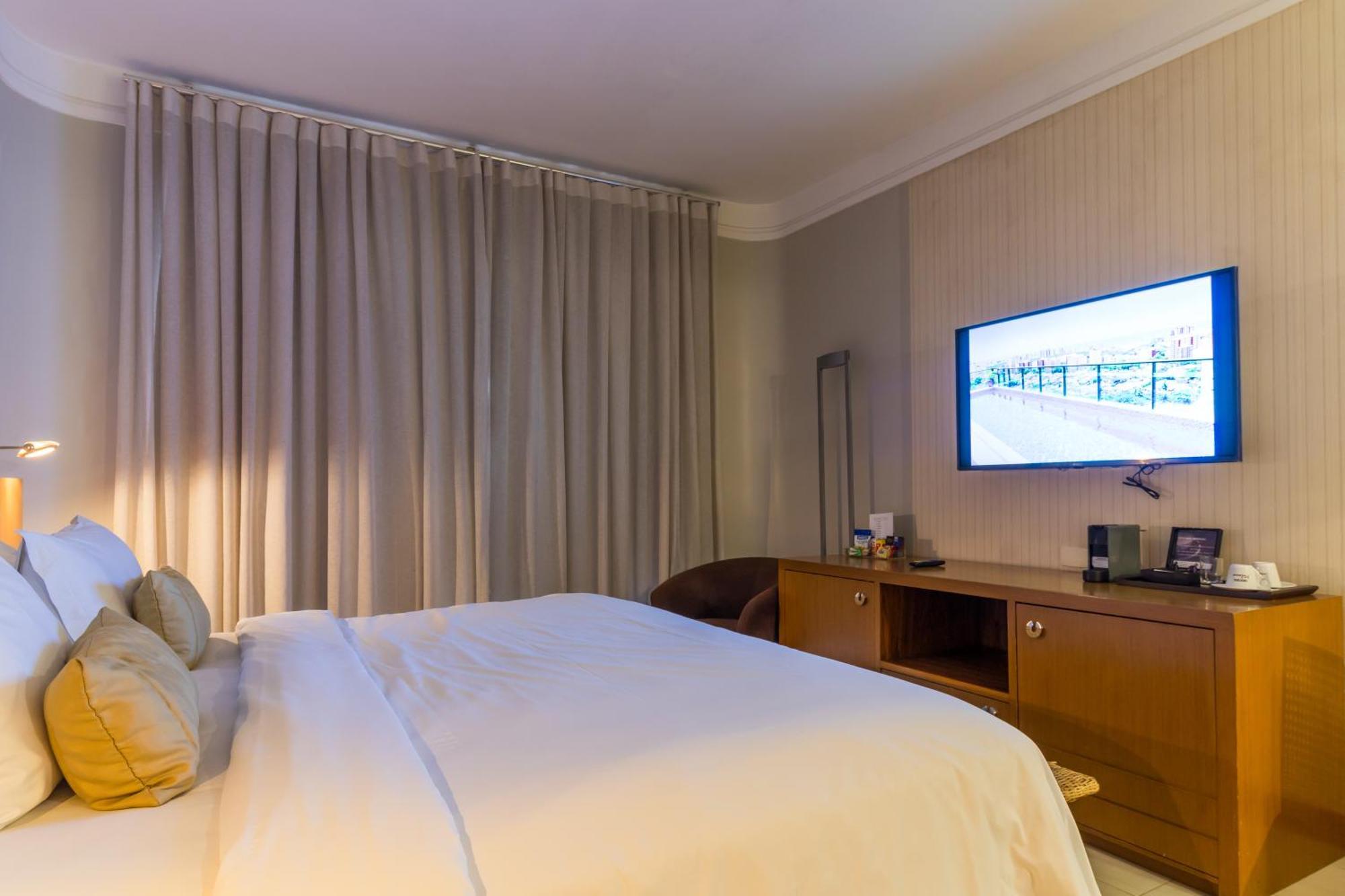 Parque Balneario Hotel Santos By Castelo Itaipava 外观 照片 A bedroom at the hotel
