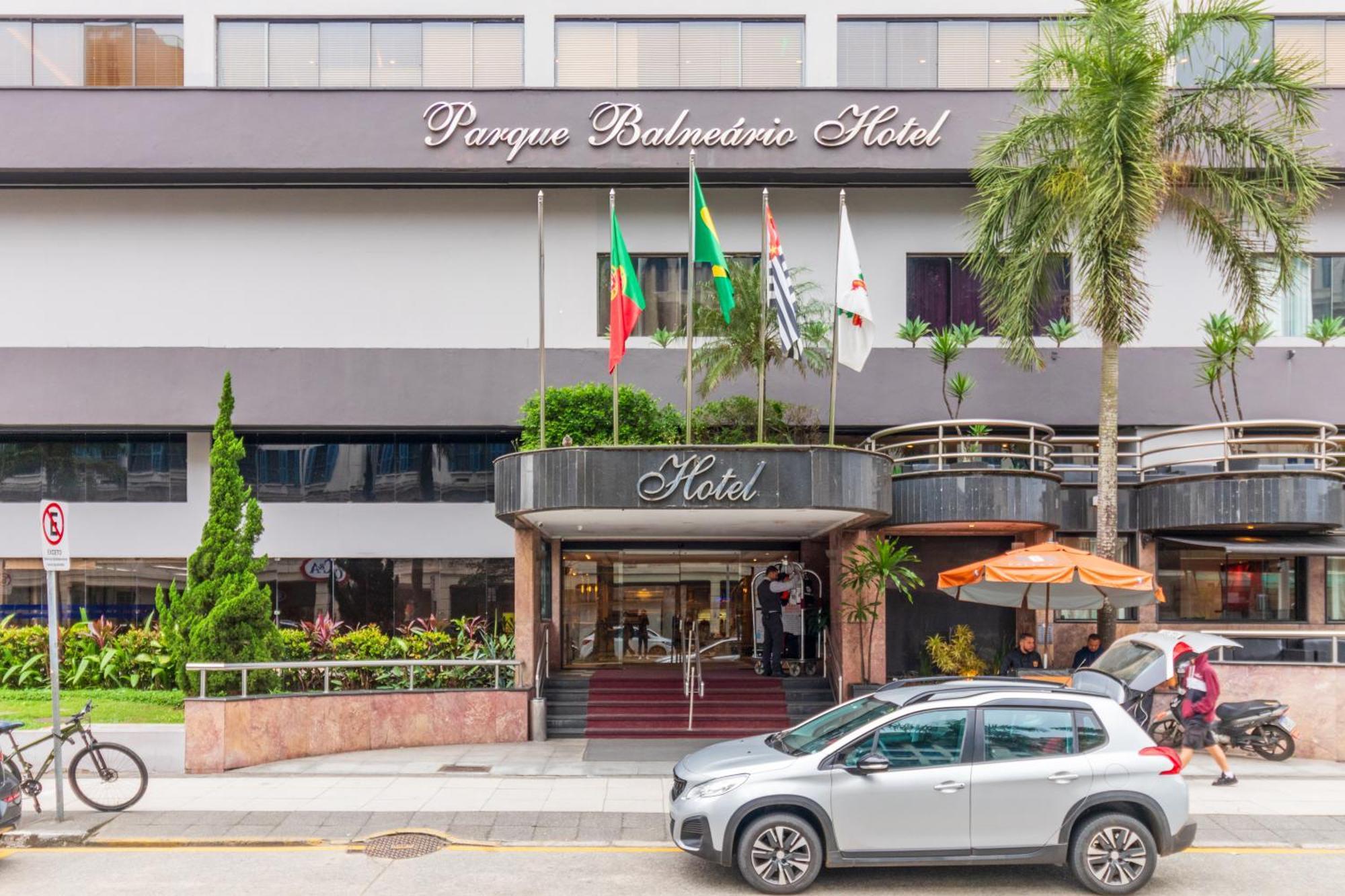 Parque Balneario Hotel Santos By Castelo Itaipava 外观 照片 Parque Balneario Hotel
