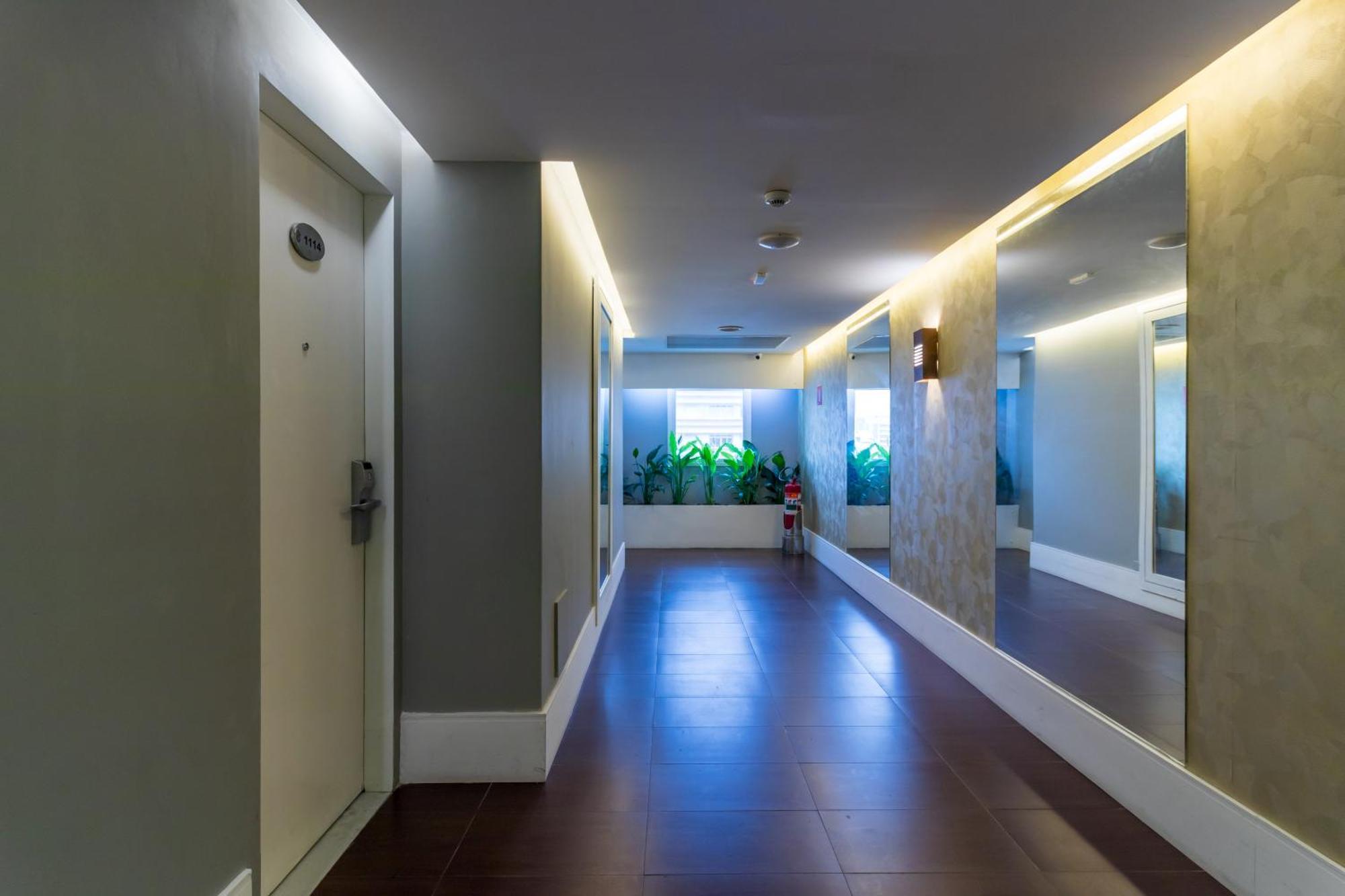 Parque Balneario Hotel Santos By Castelo Itaipava 外观 照片 A corridor in a hotel