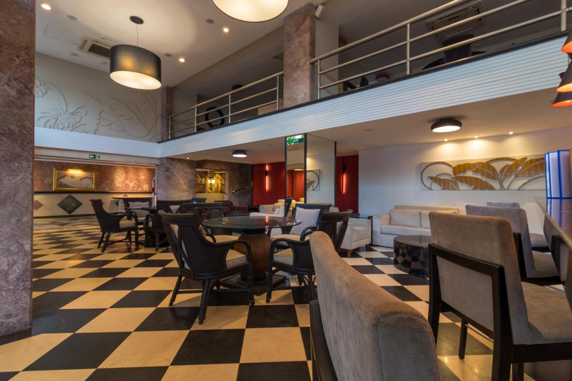 Parque Balneario Hotel Santos By Castelo Itaipava 外观 照片 The interior of the hotel