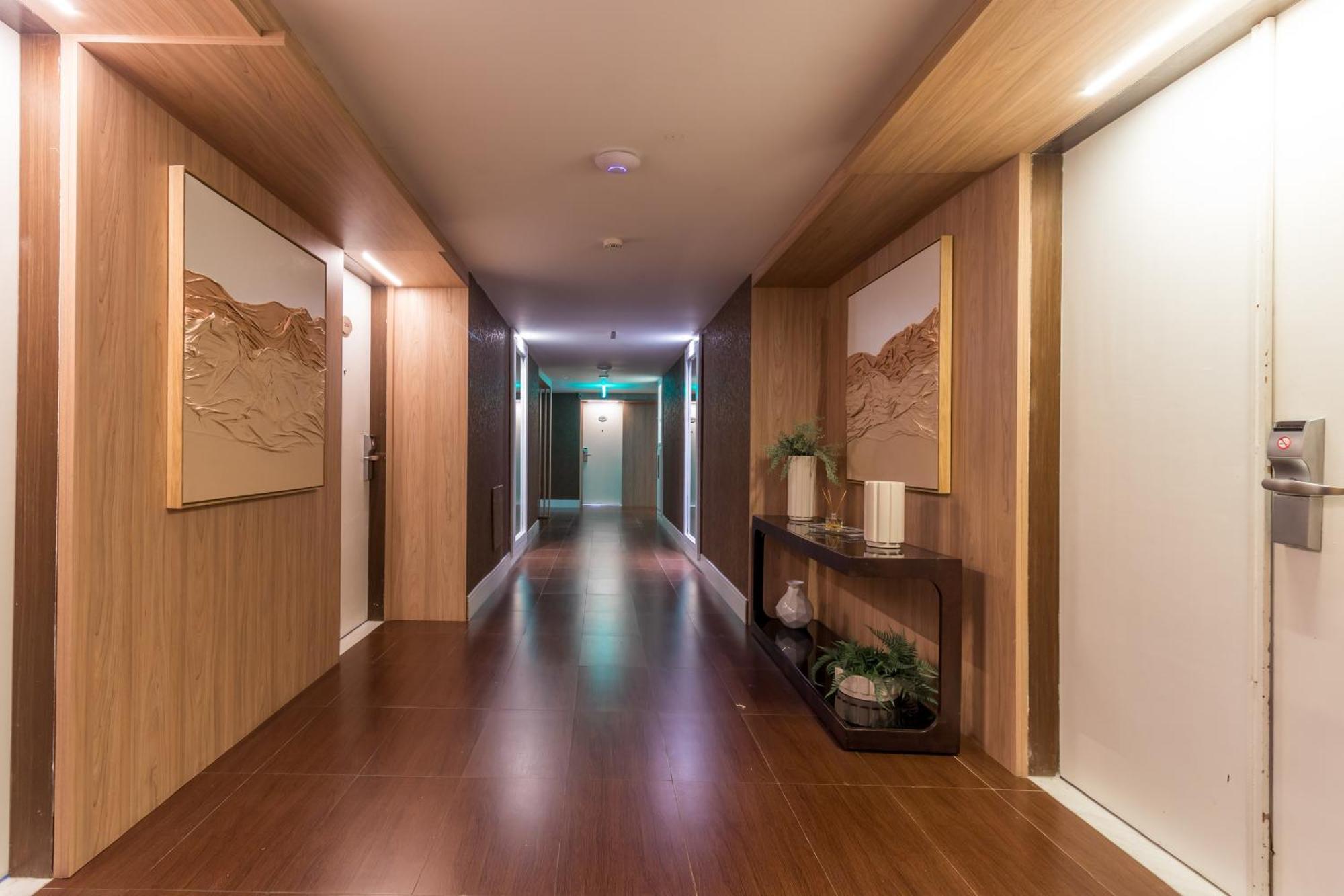 Parque Balneario Hotel Santos By Castelo Itaipava 外观 照片 A corridor at the hotel